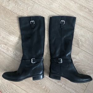 Black riding boots